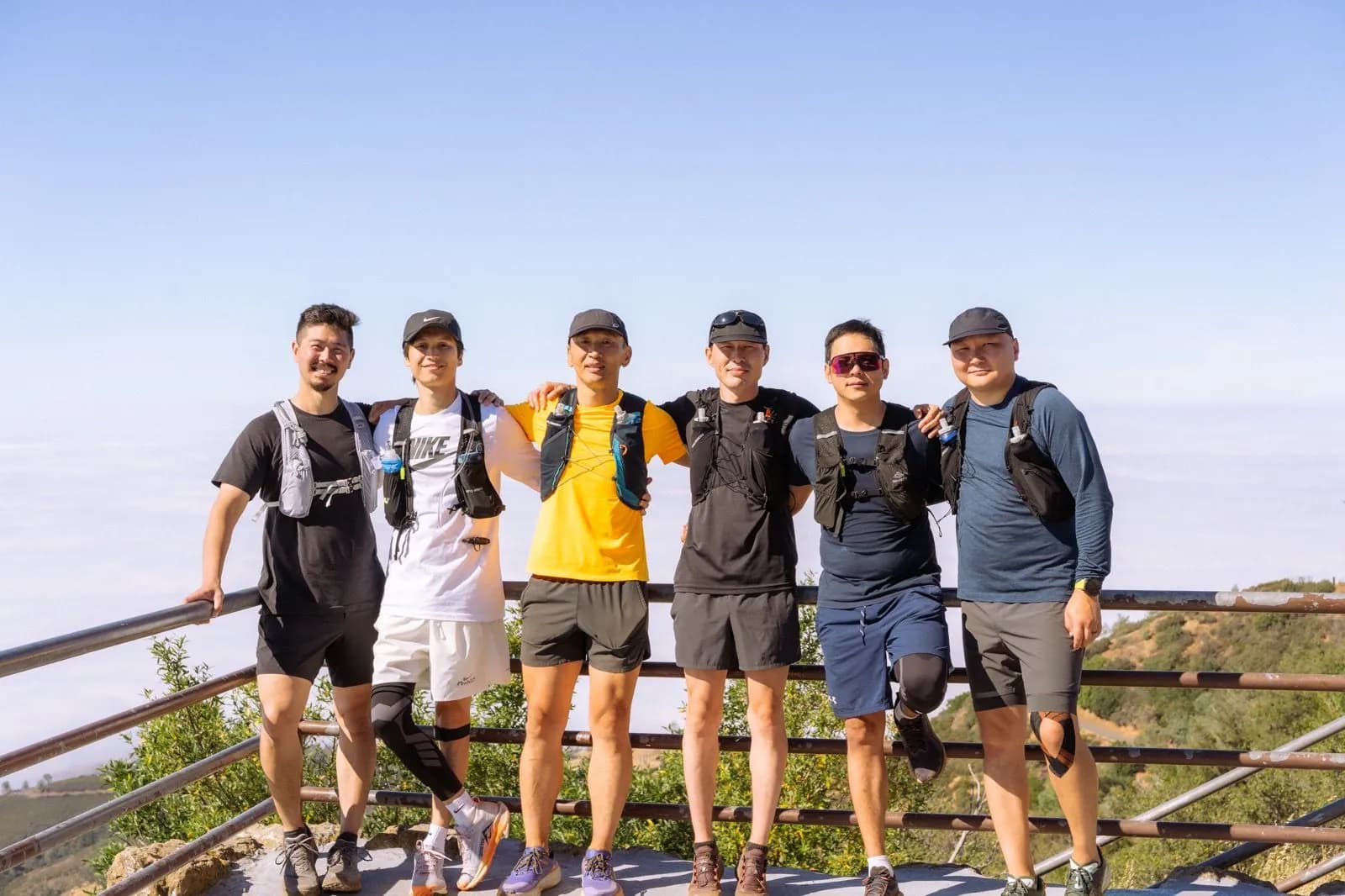 Six running club members at the Mount Diablo summit overlook